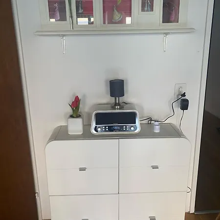 Joline Private Guest 45m2 Appartement Nidau