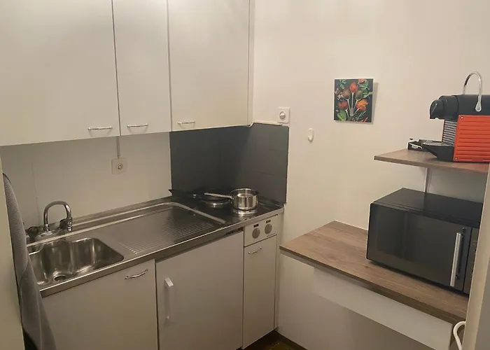 Joline Private Guest 45m2 아파트