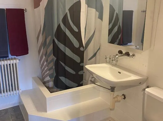 Joline Private Guest 45m2 Nidau